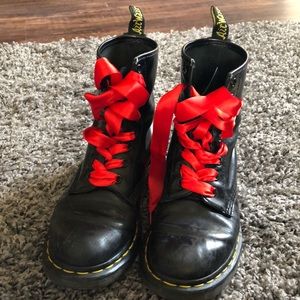 Black Leather Dr Martens, Red Ribbon Laces